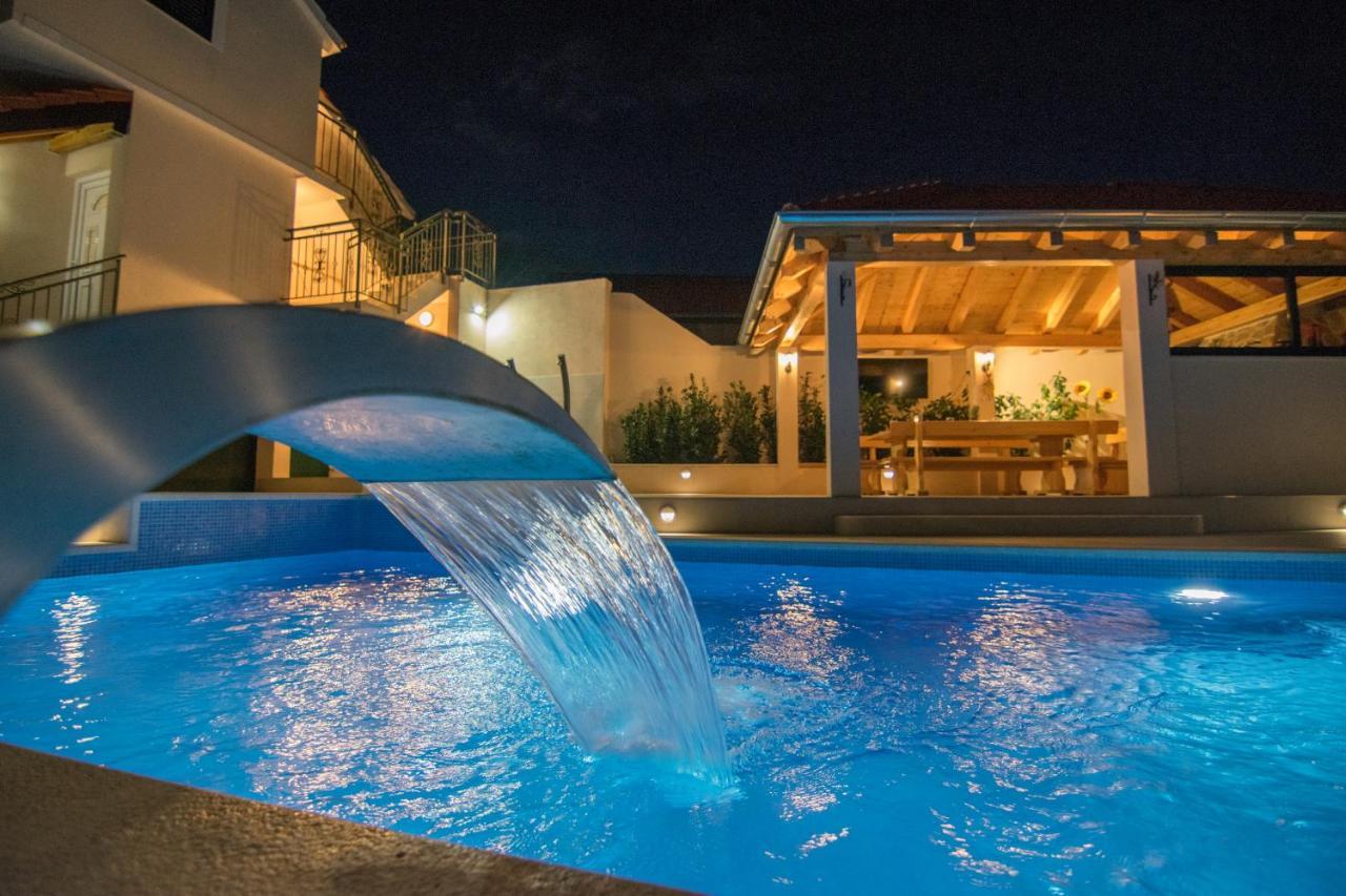 Villa Milena Kostanje Dış mekan fotoğraf